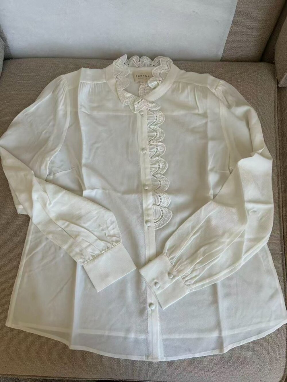 Sezane Chlo Silk Shirt Blouse FR38/US6 Ecru Ivory French Classic Causal - Picture 9 of 12